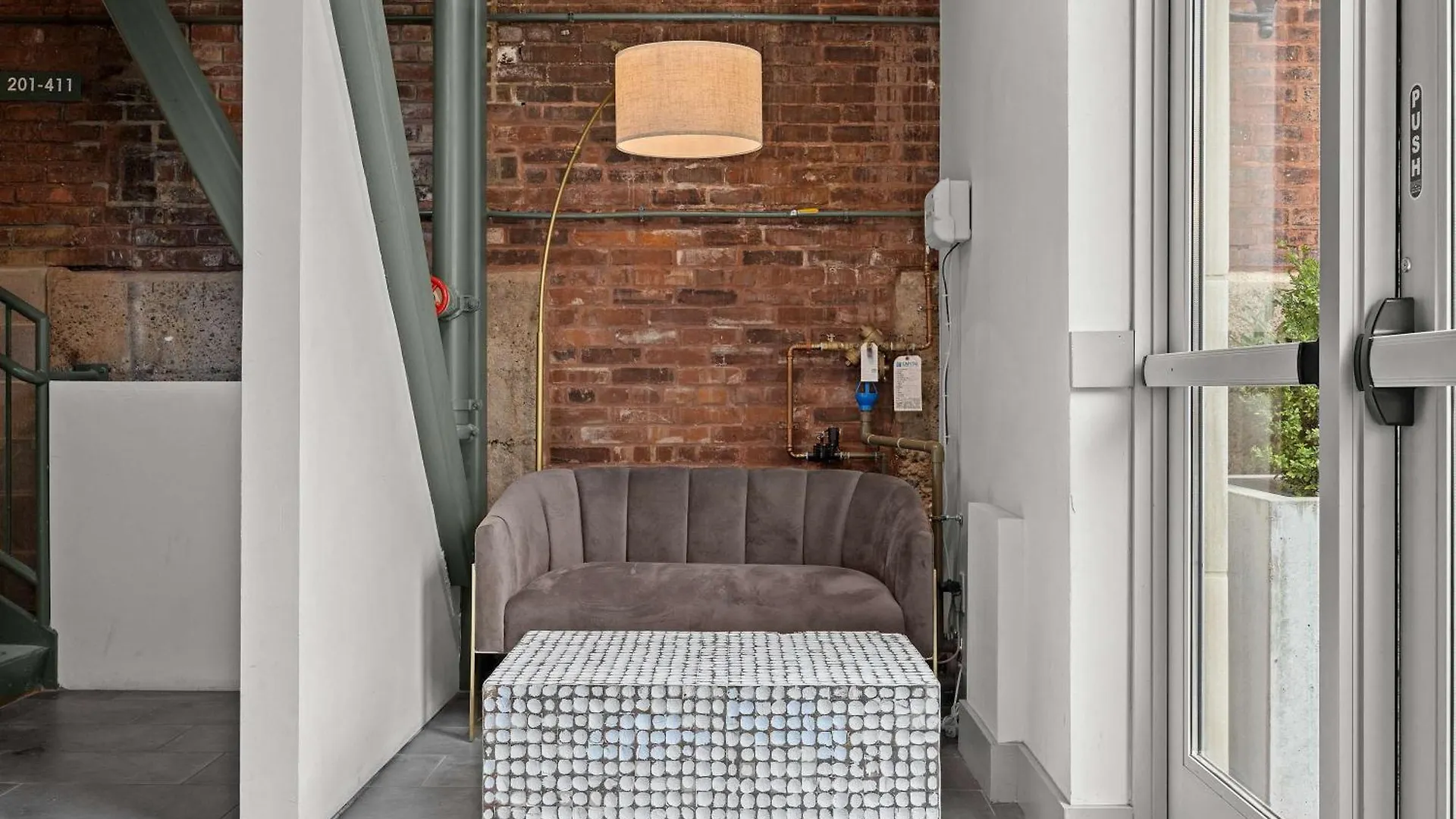 Modern Space In The Vibrant Louisville #110 0*,